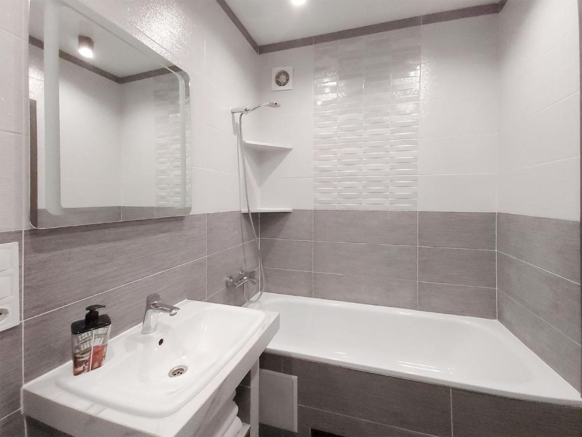 Monro Apartment Lviv Extérieur photo