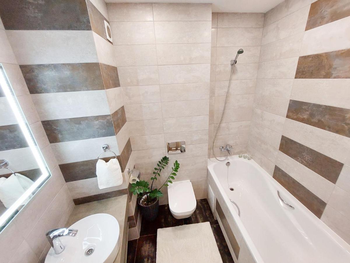 Monro Apartment Lviv Extérieur photo