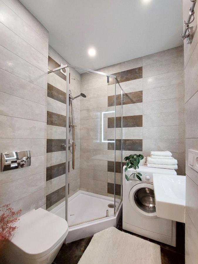 Monro Apartment Lviv Extérieur photo