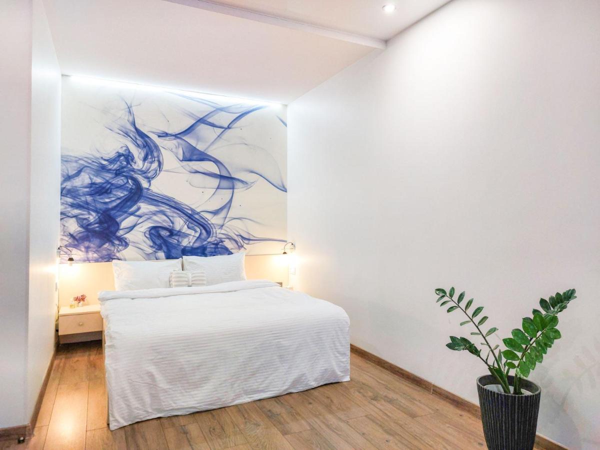 Monro Apartment Lviv Extérieur photo
